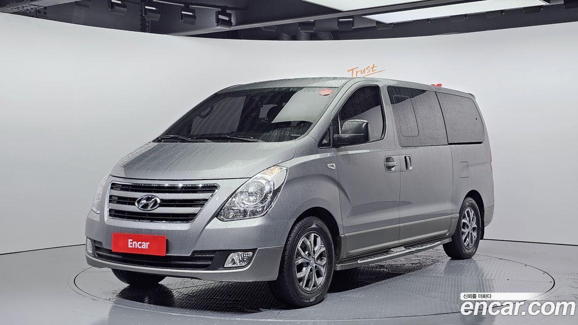 Hyundai Starex 2016