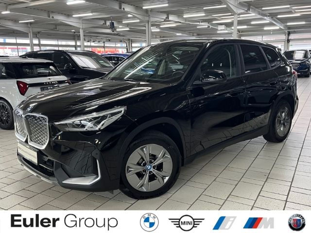 BMW iX1 2023