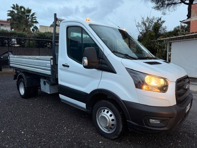 Ford Transit 2023
