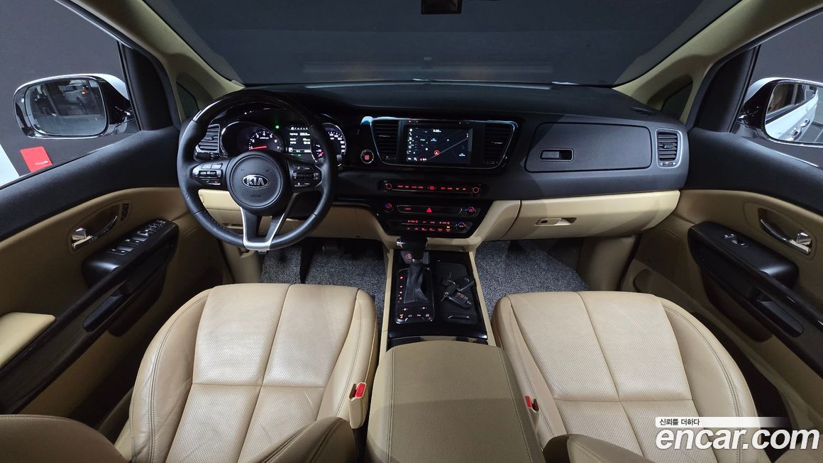 Kia Canival 2017