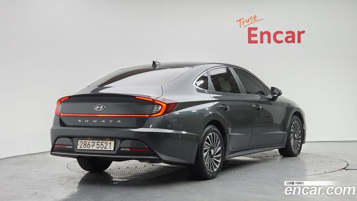 Hyundai Sonata 2022