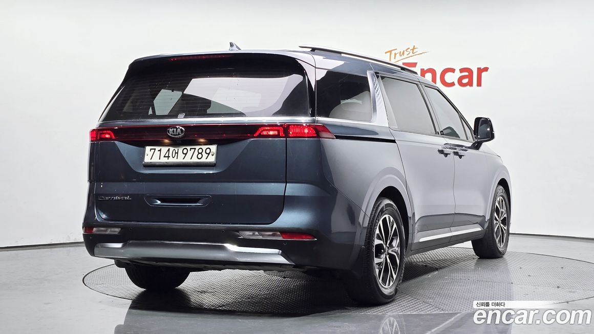 Kia Canival 2021