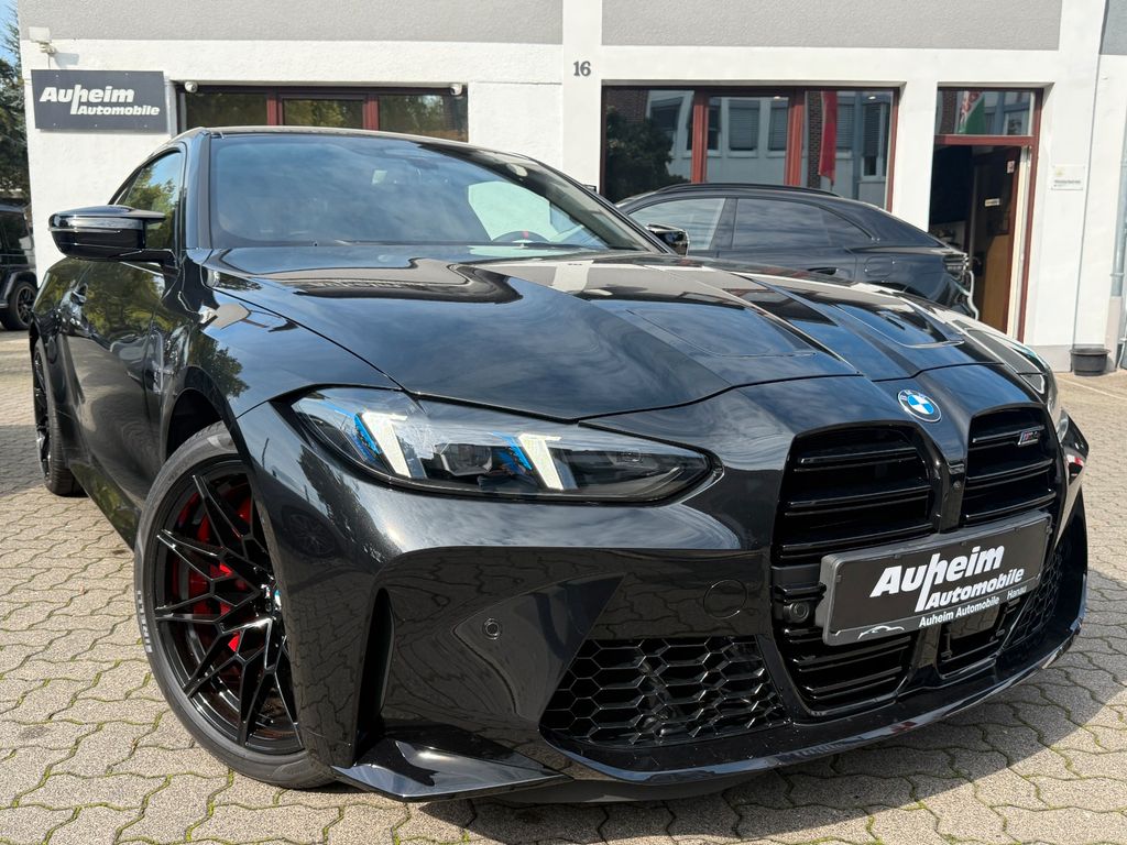 BMW M4 2025