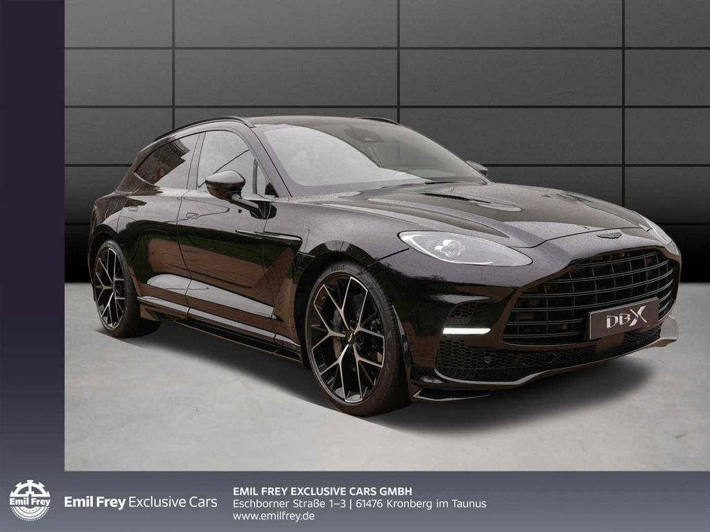 Aston Martin DBX 2025