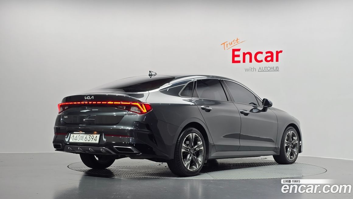 Kia K5 2023