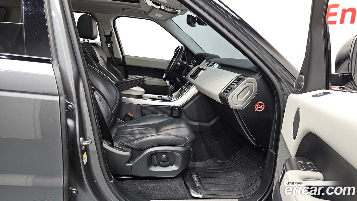 Land Rover Range Rover Sport 2016