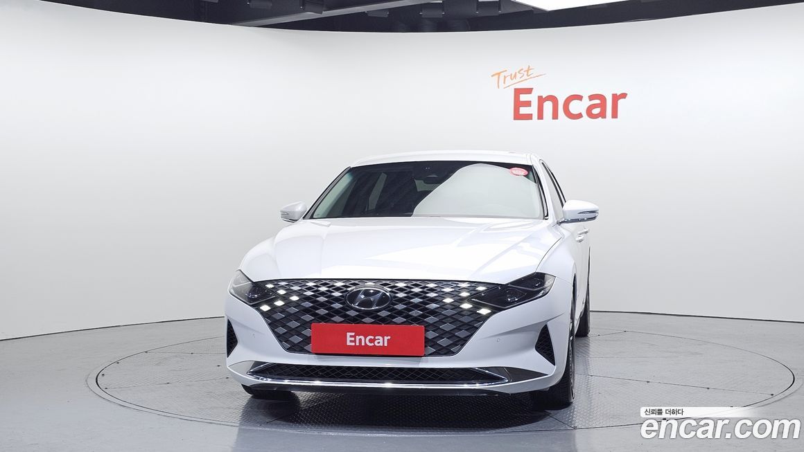 Hyundai Grandeur 2022