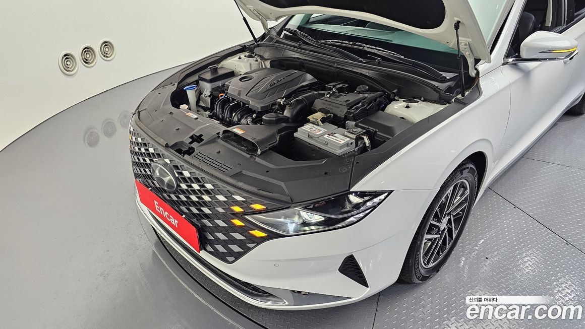 Hyundai Grandeur 2022