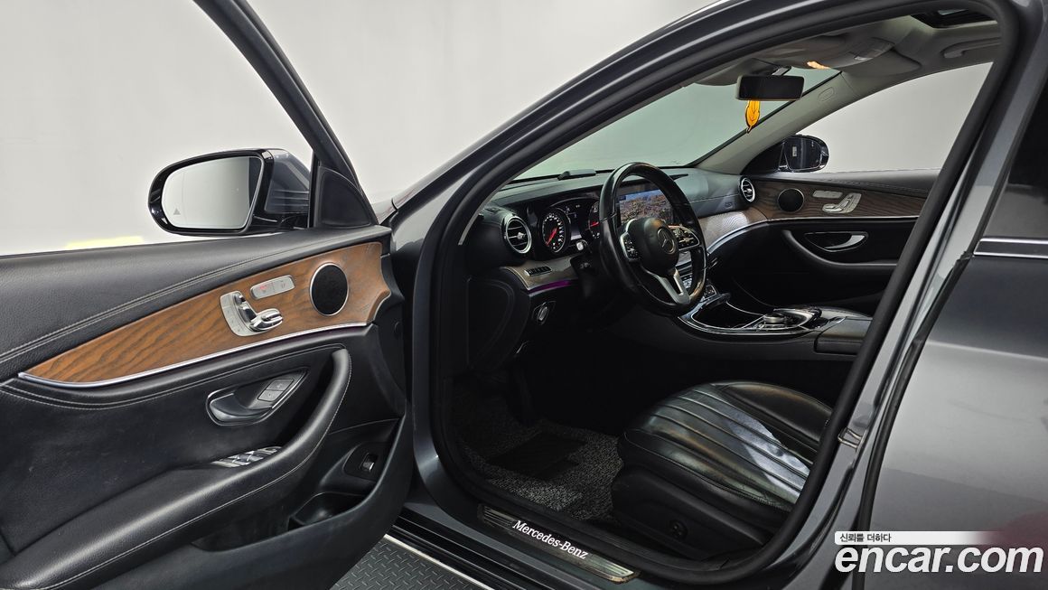 Mercedes-Benz E-Class 2019