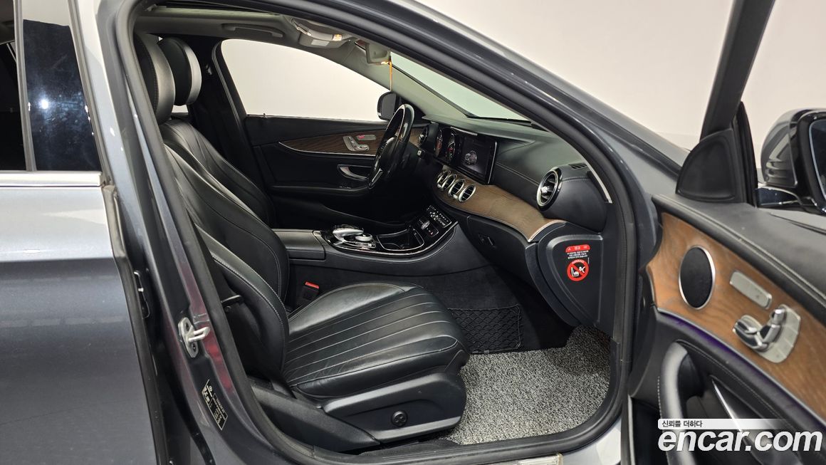 Mercedes-Benz E-Class 2019