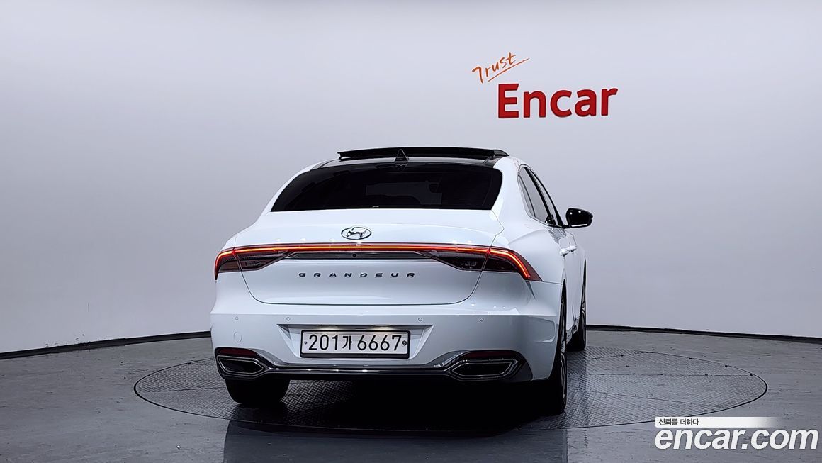 Hyundai Grandeur 2020