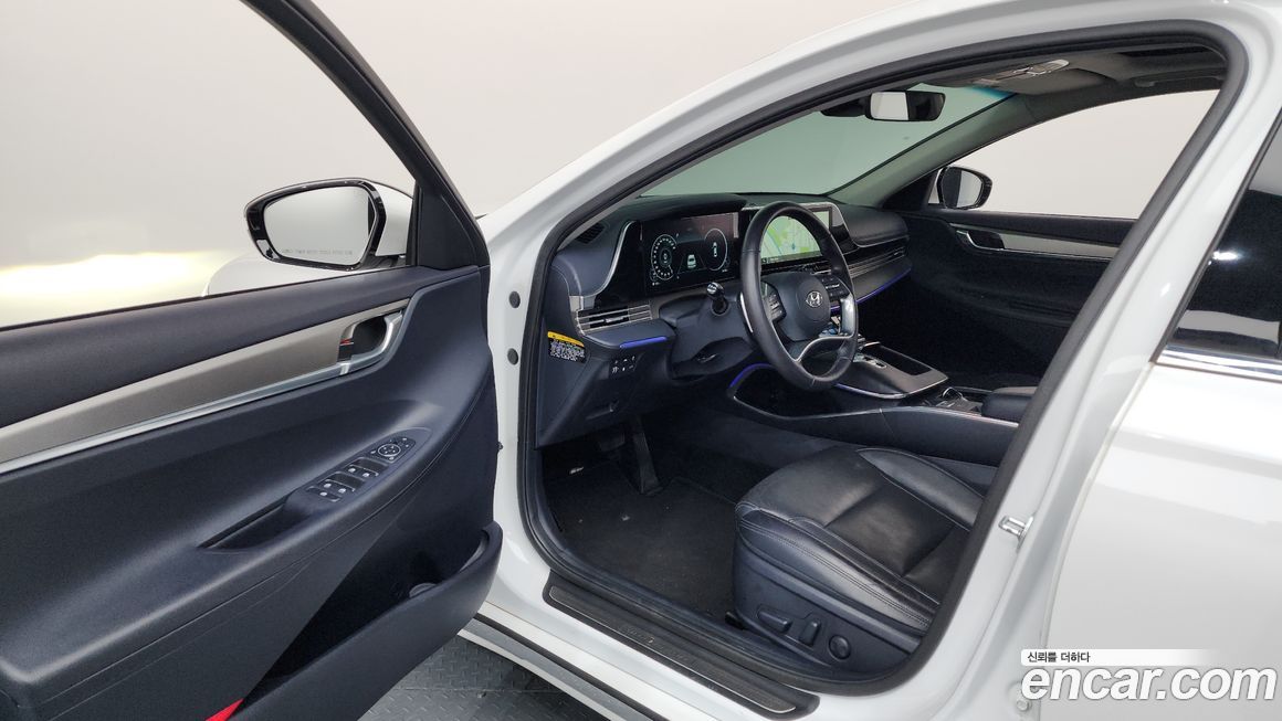 Hyundai Grandeur 2020