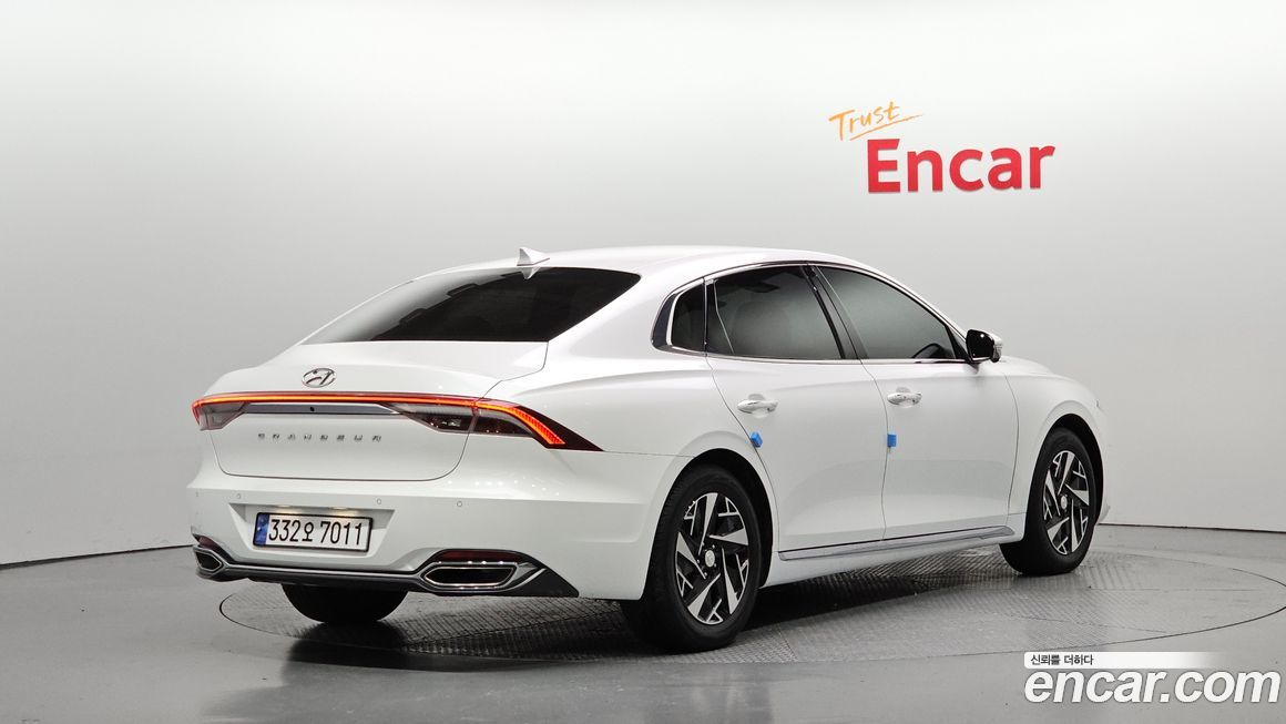 Hyundai Grandeur 2022