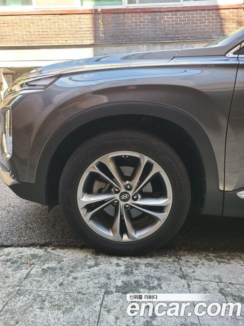 Hyundai Santafe 2020