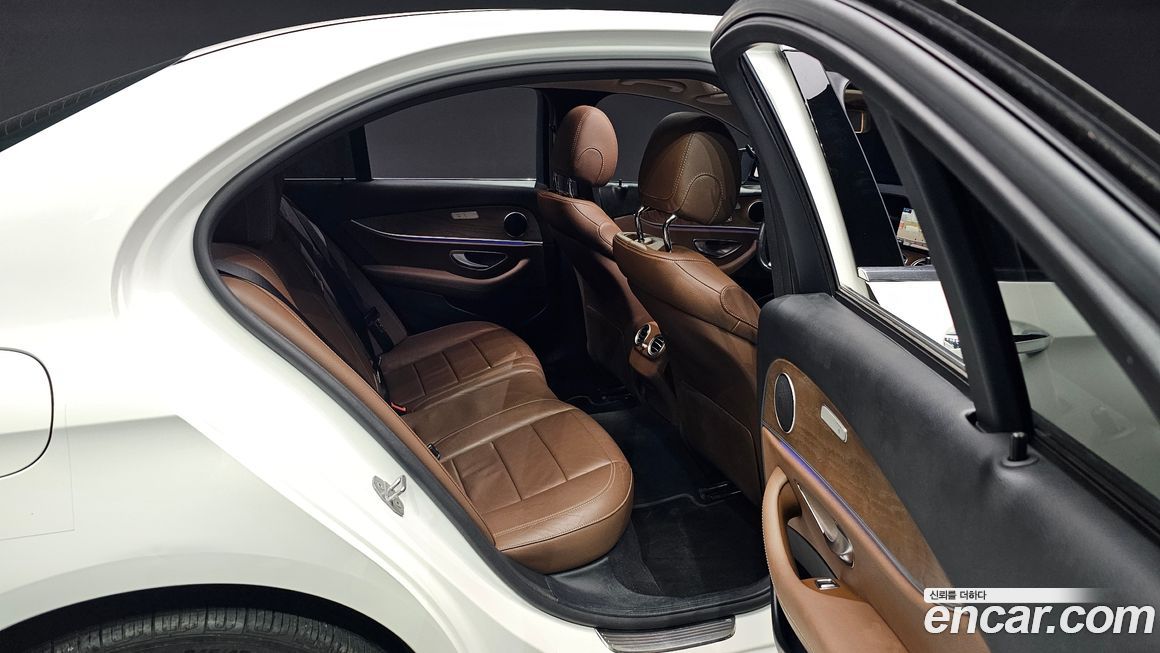 Mercedes-Benz E-Class 2018