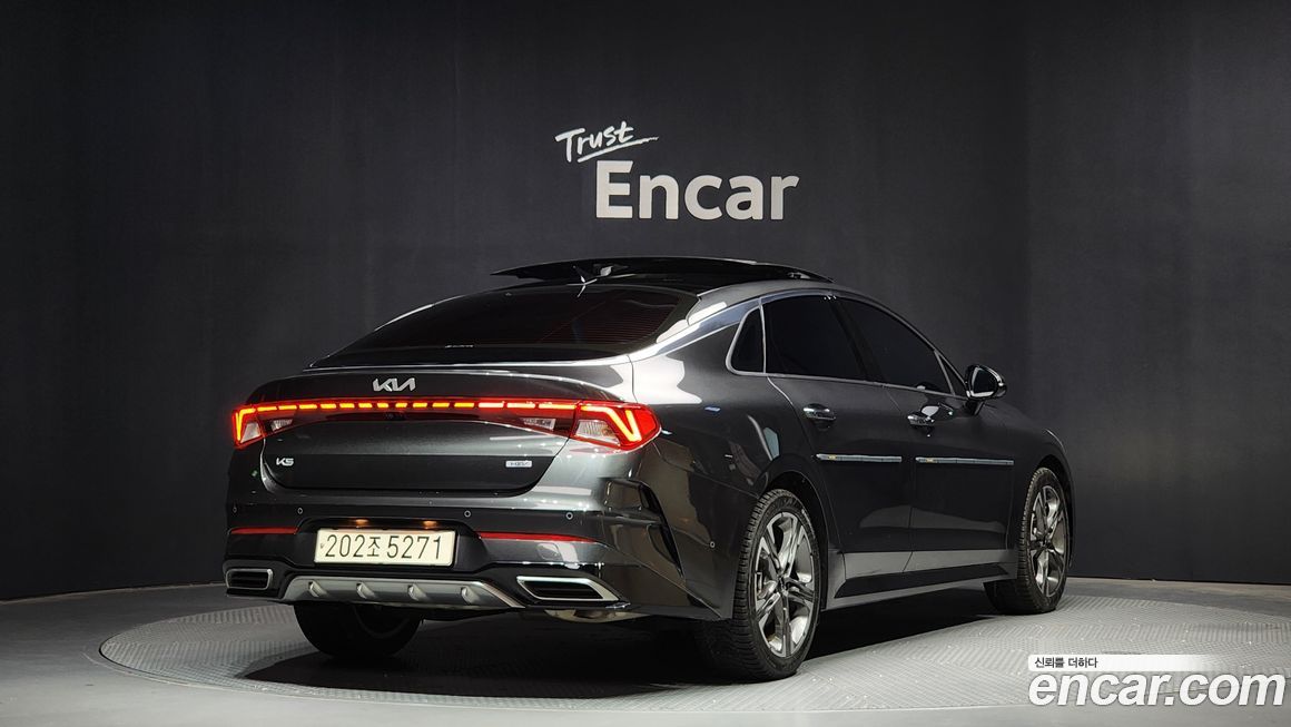 Kia K5 2023