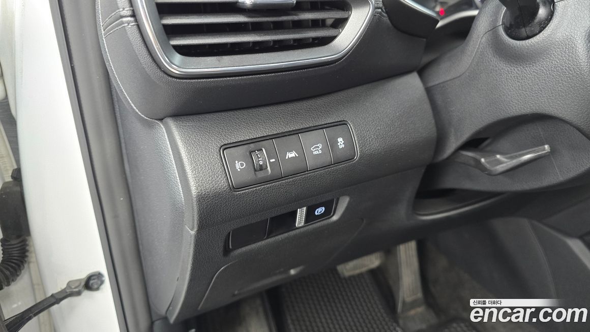 Hyundai Santafe 2022