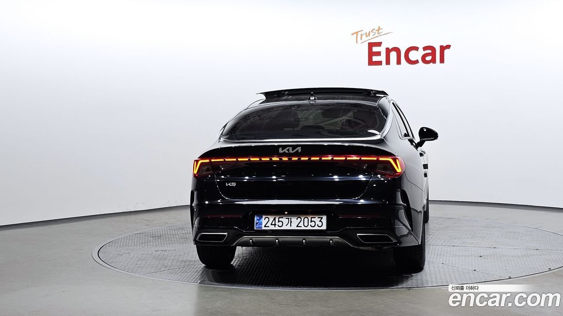 Kia K5 2023