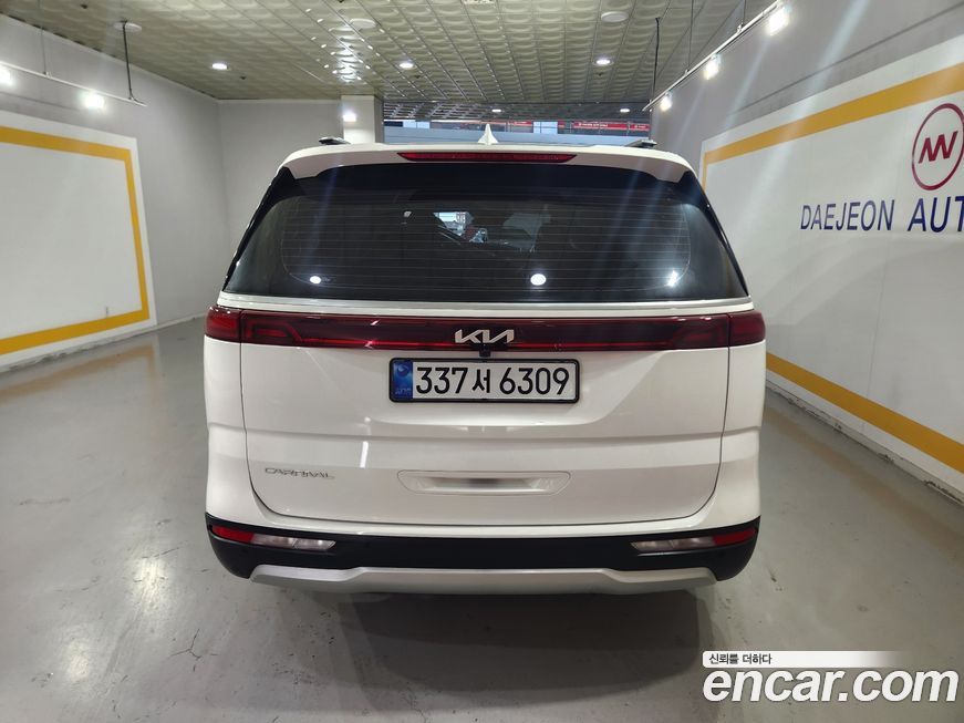 Kia Canival 2023