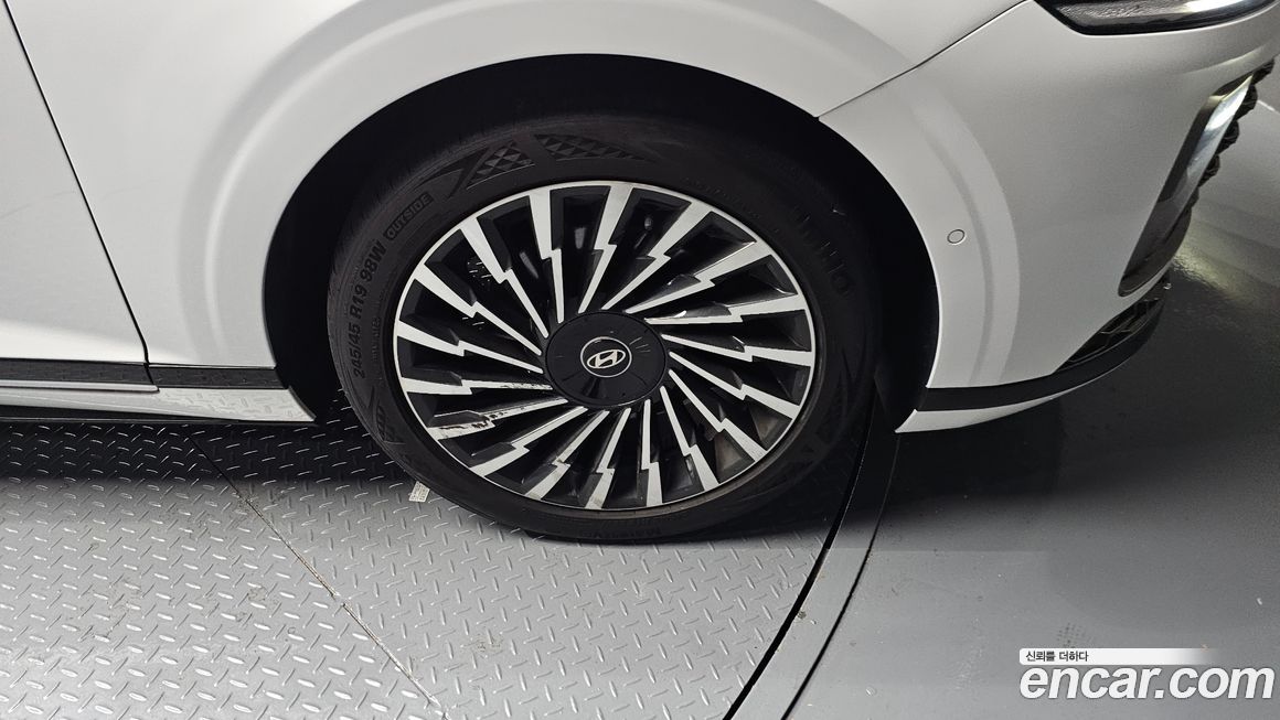 Hyundai Grandeur 2023