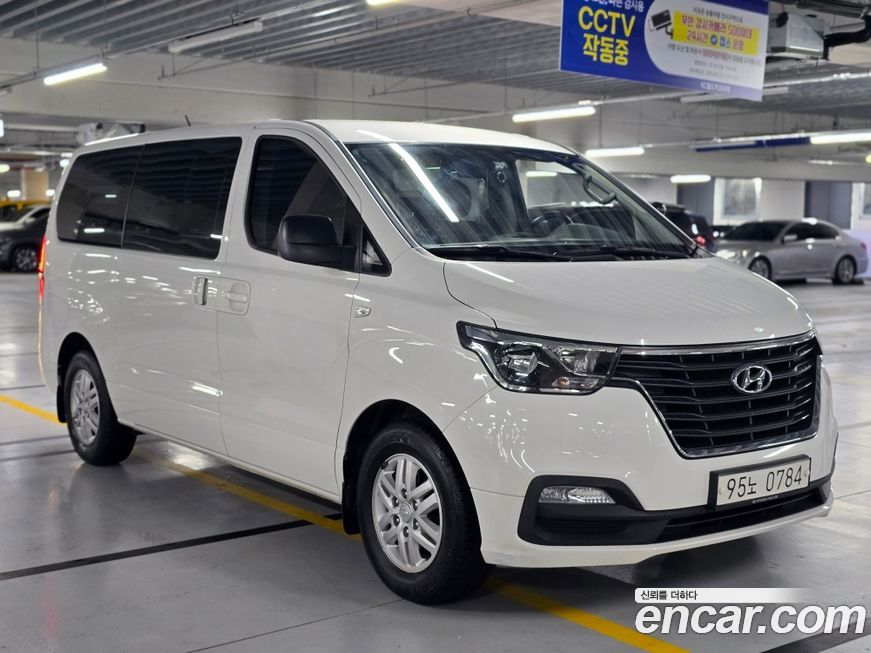 Hyundai Starex 2019