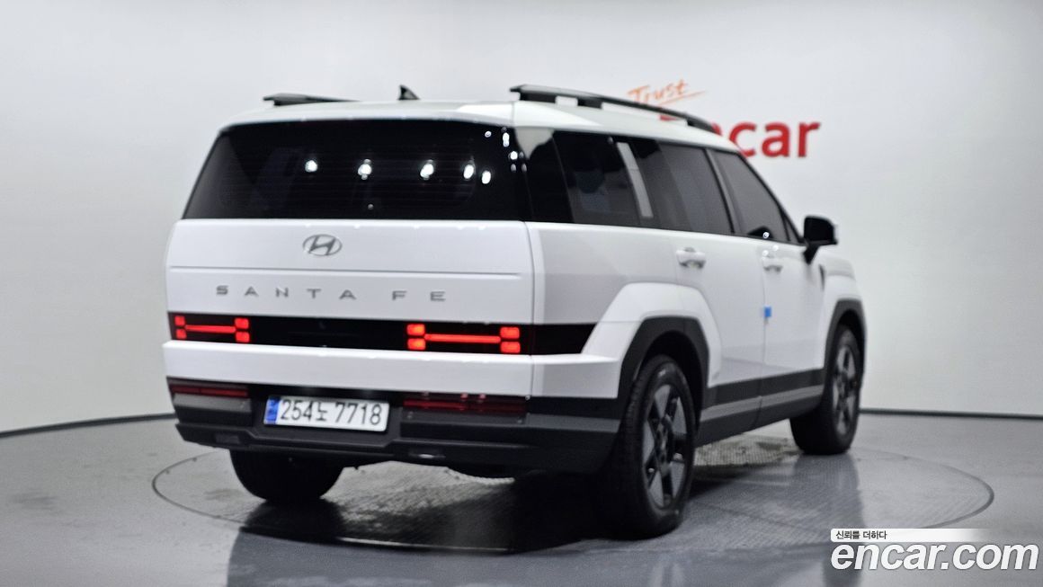 Hyundai Santafe 2025