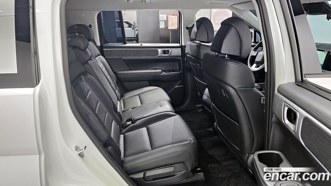 Hyundai Santafe 2025