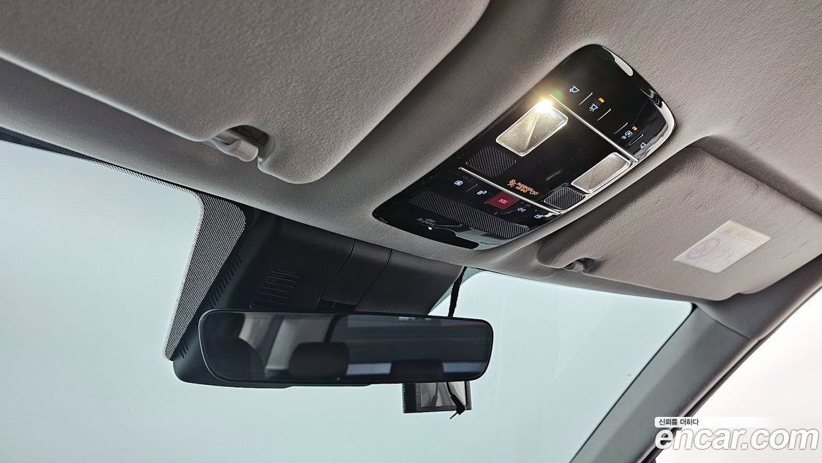 Hyundai Santafe 2025