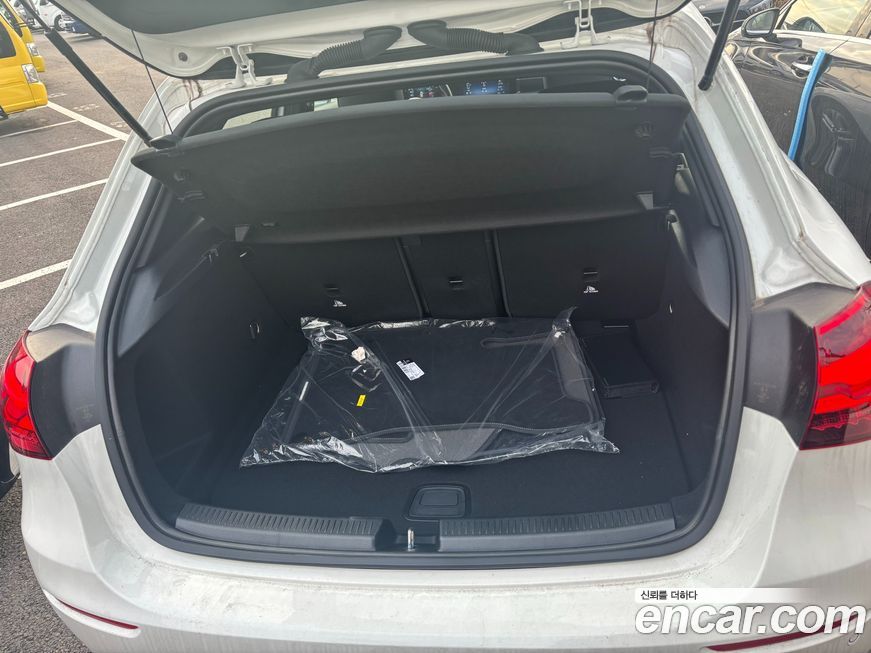 Mercedes-Benz A-Class 2025