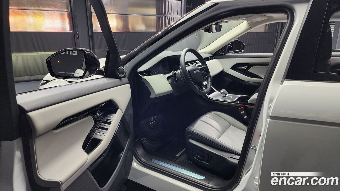 Land Rover Range Rover Evoque 2024