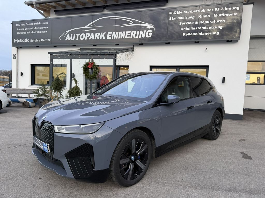 BMW iX 2023