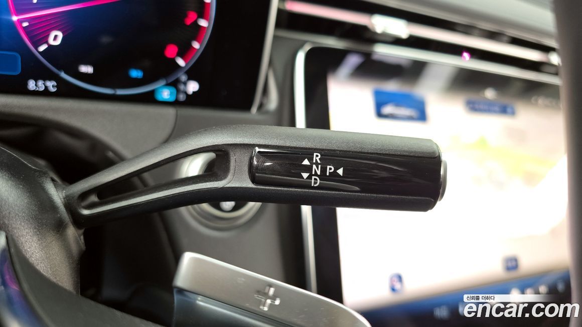 Mercedes-Benz E-Class 2025