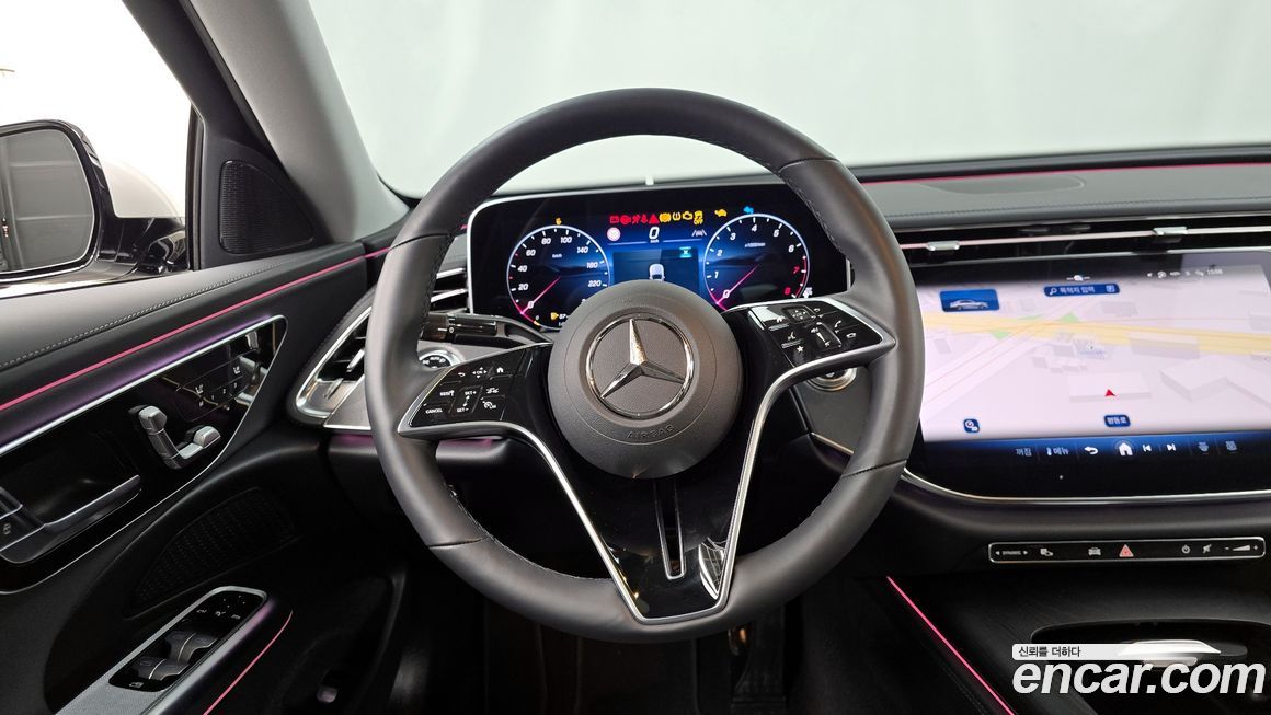 Mercedes-Benz E-Class 2025