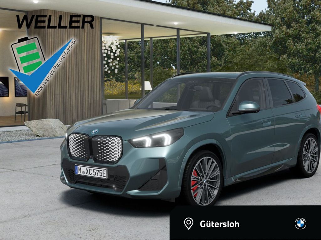 BMW iX1