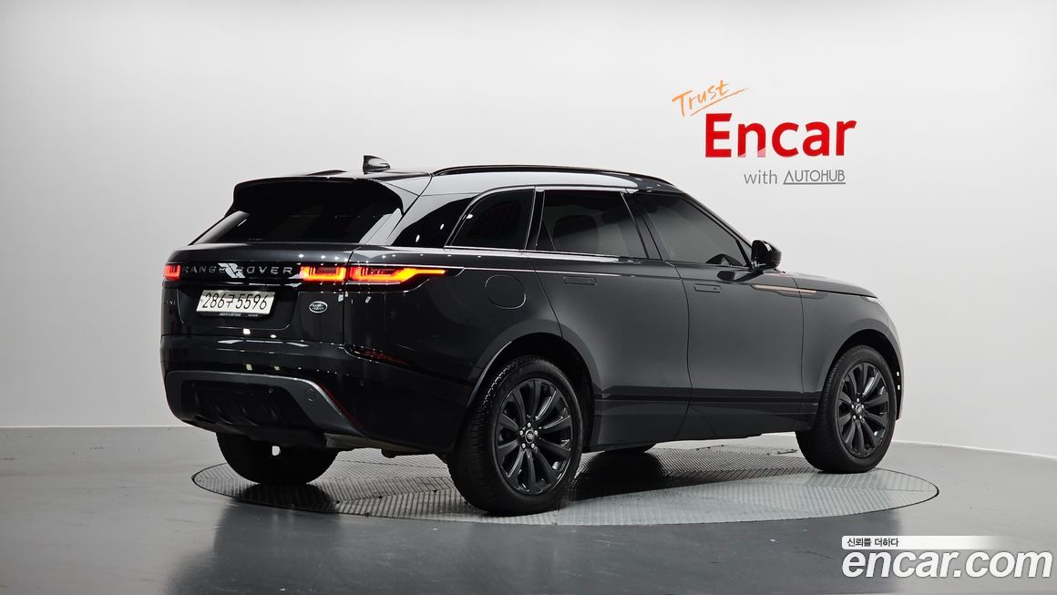 Land Rover Range Rover Velar 2023