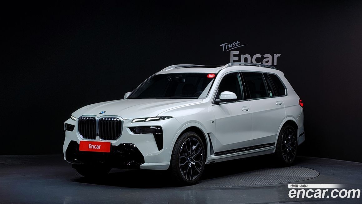 BMW X7 2025
