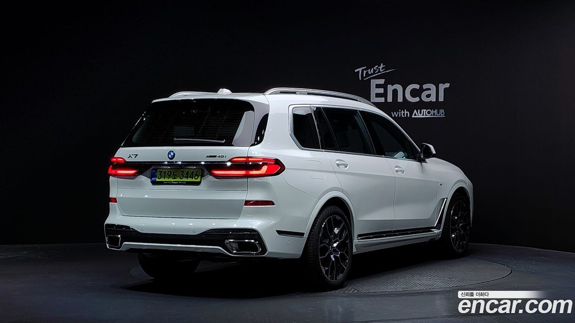 BMW X7 2025