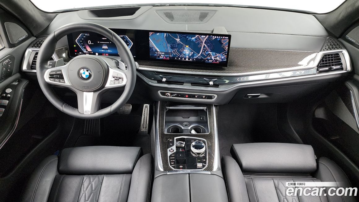 BMW X7 2025