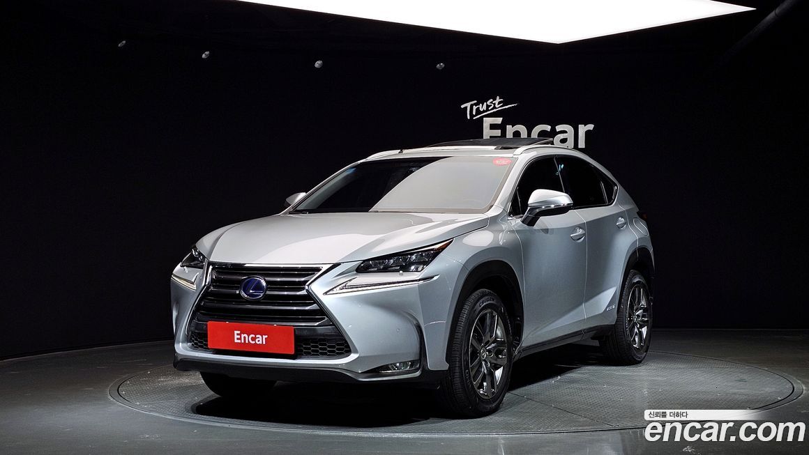 Lexus NX 2016