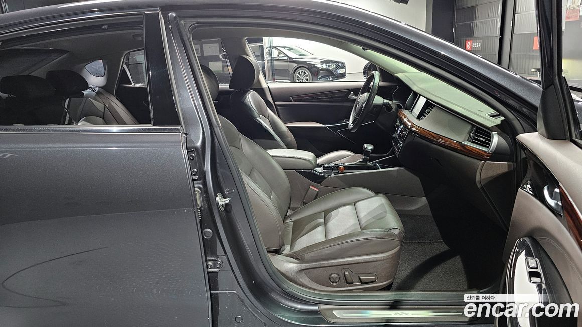 Kia K7 2016