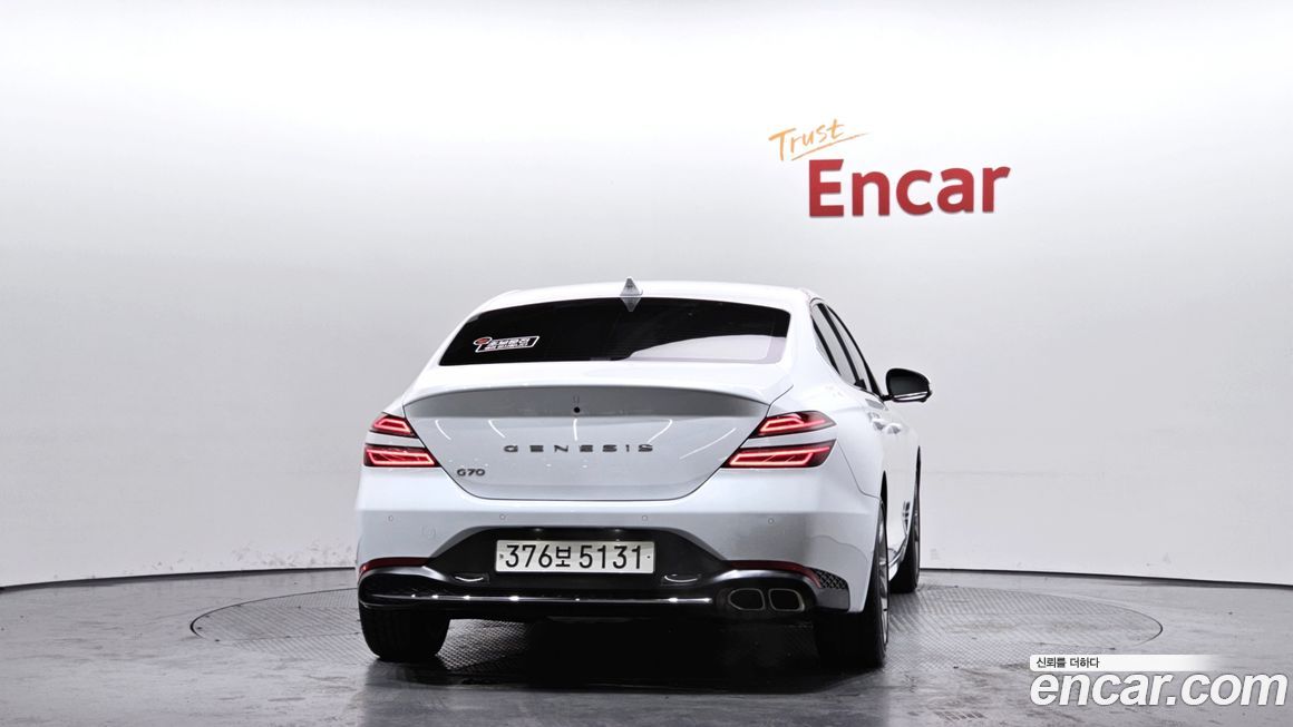 Genesis G70 2023