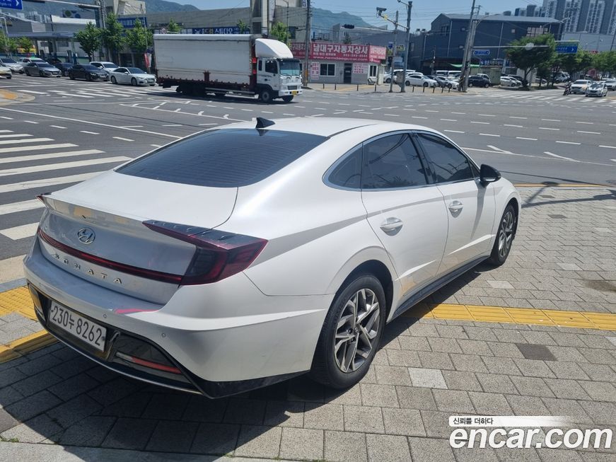 Hyundai Sonata 2022