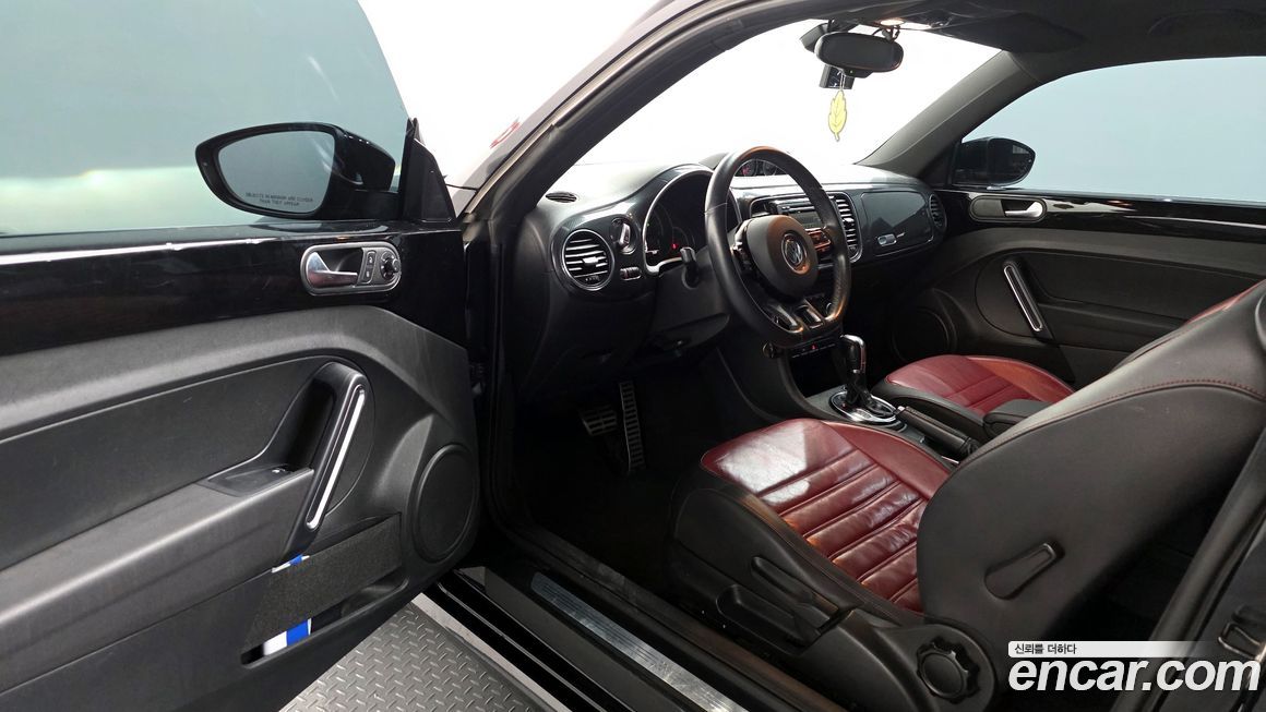 Volkswagen Beatle 2013