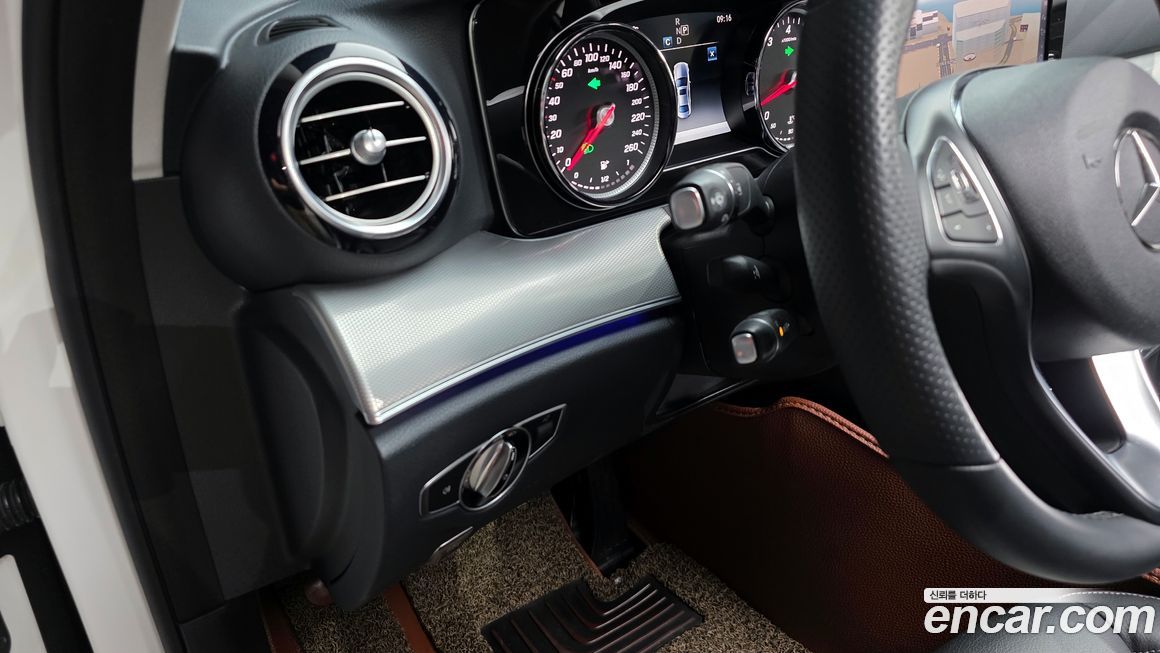 Mercedes-Benz E-Class 2018