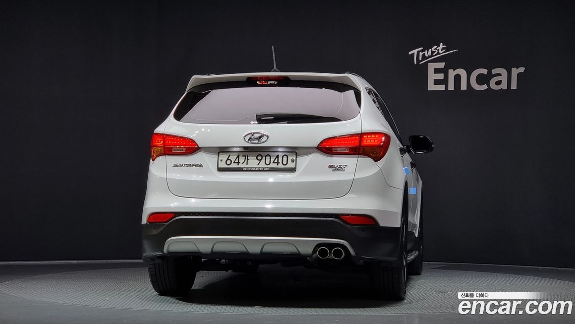 Hyundai Santafe 2015