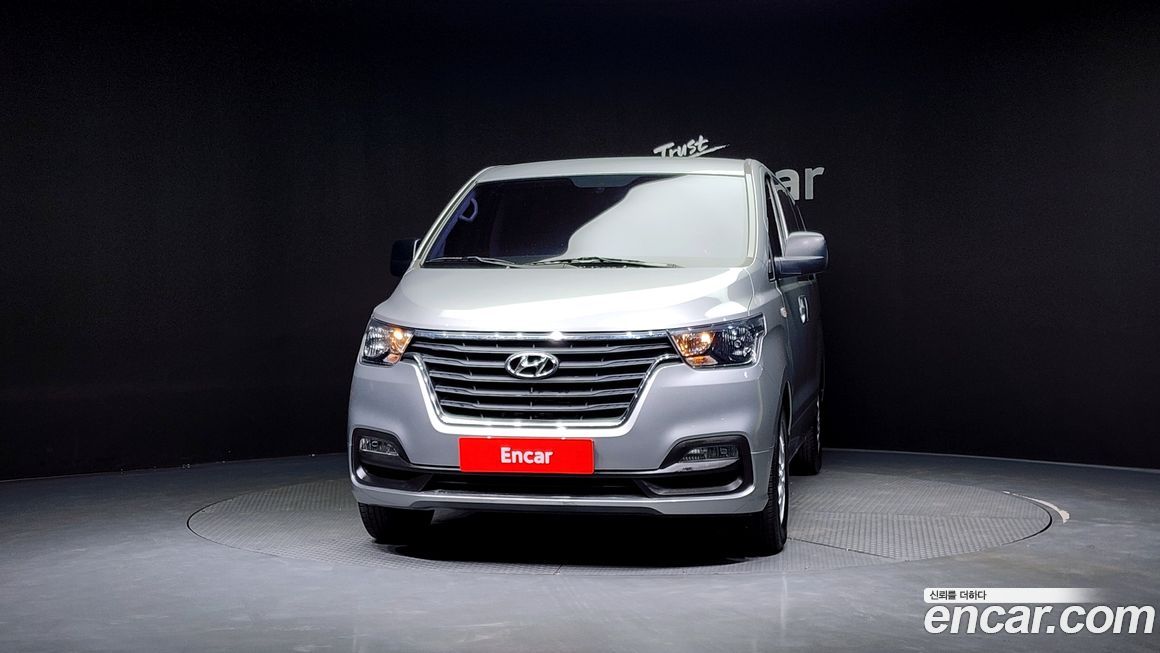 Hyundai Starex 2019