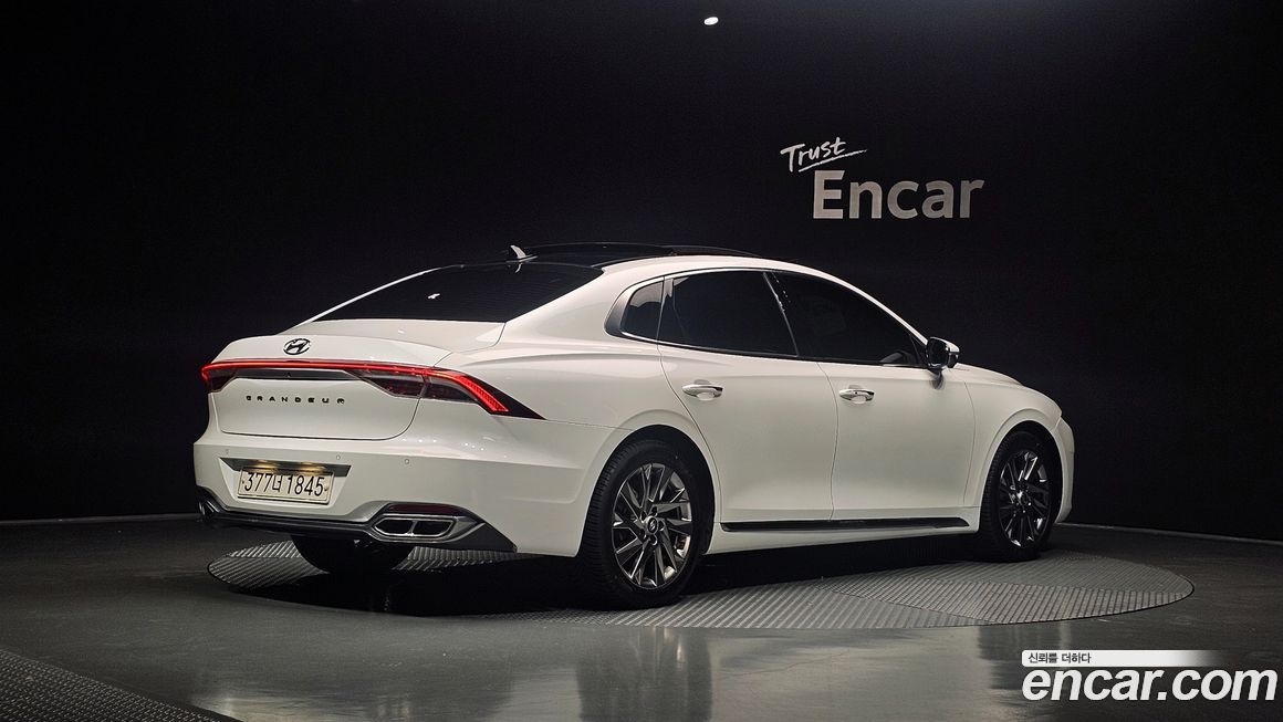 Hyundai Grandeur 2022