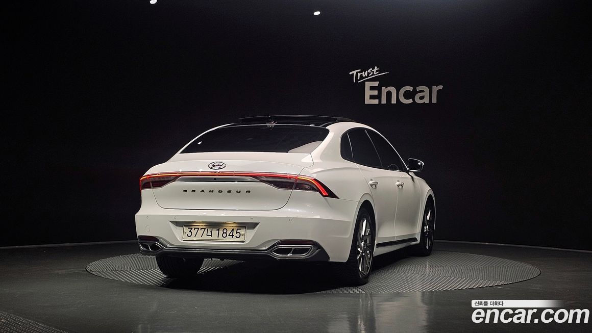 Hyundai Grandeur 2022