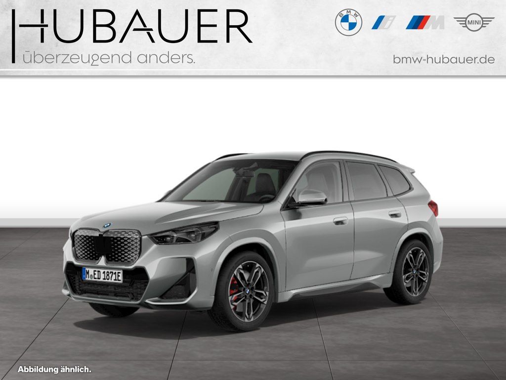 BMW iX1