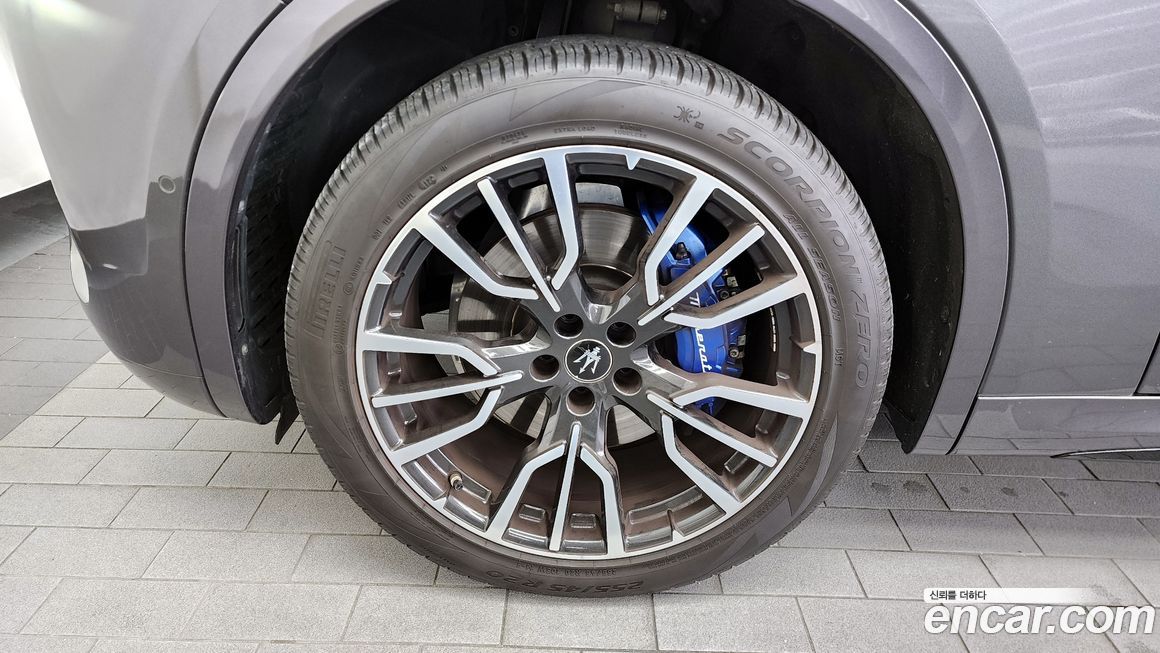 Maserati Grecale 2023